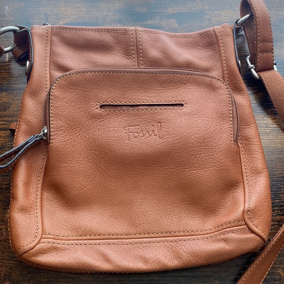 Fossil Crossbody bag. - Picture 7 of 16